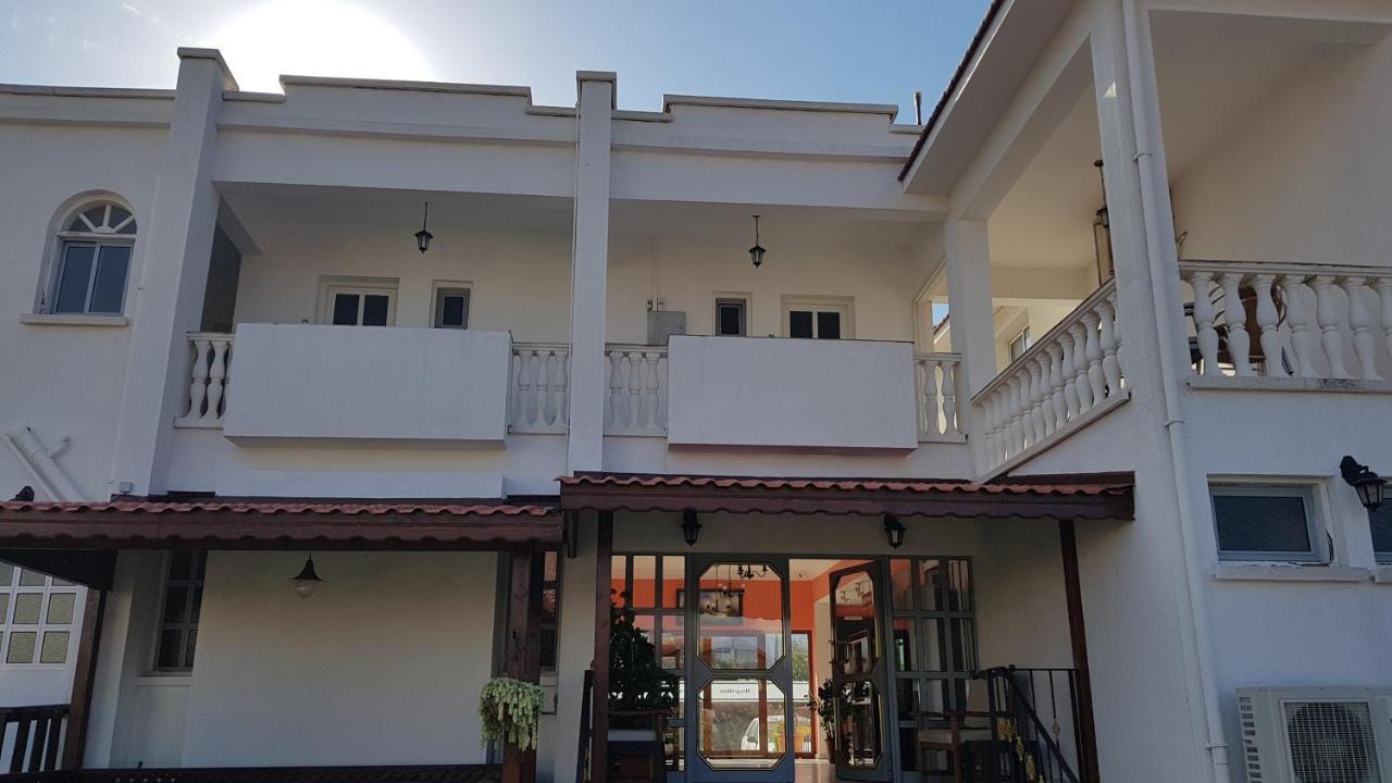 Citrus Tree Gardens Hotel Karavas  Exterior photo
