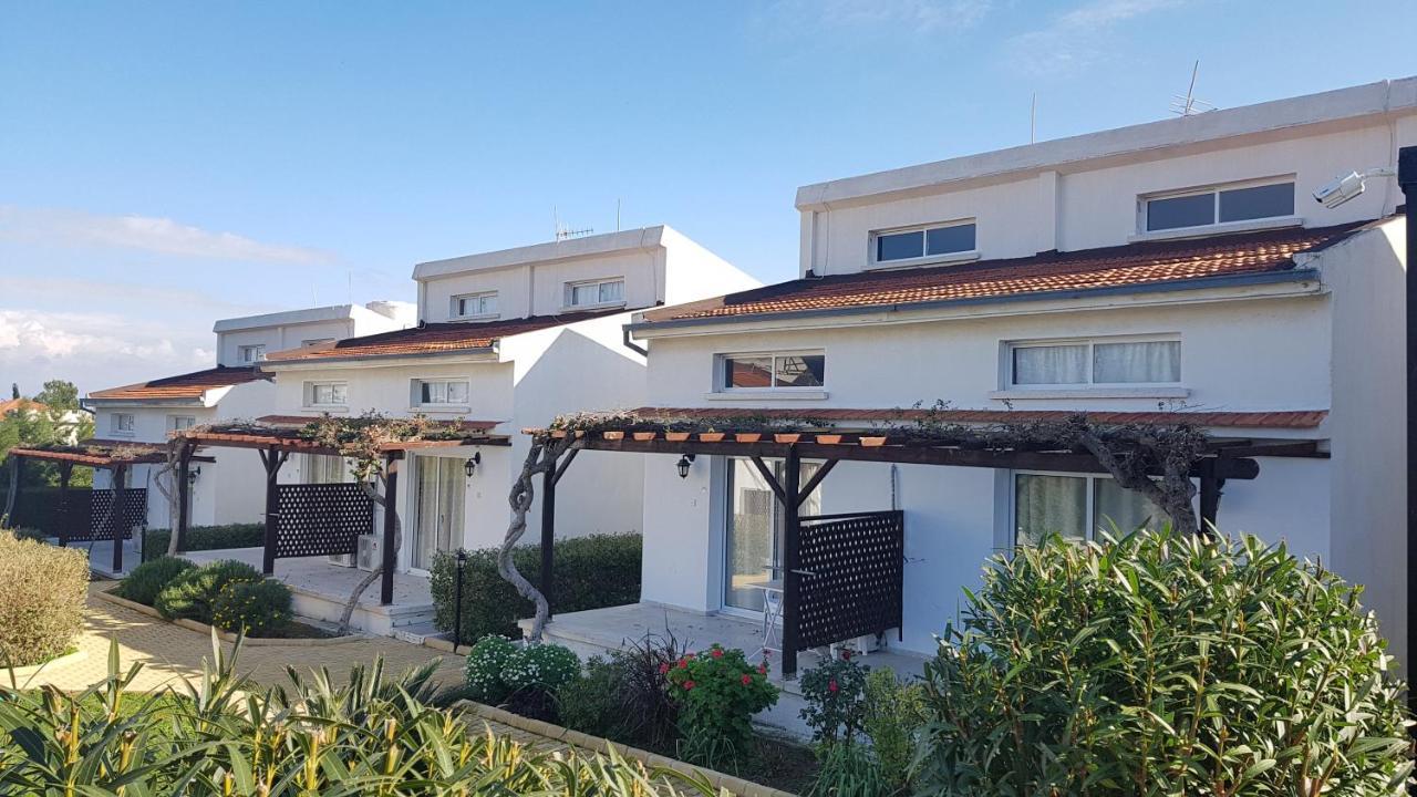 Citrus Tree Gardens Hotel Karavas  Exterior photo